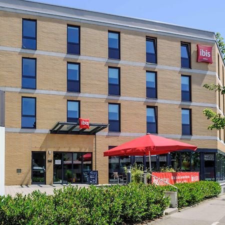 Отель Ibis Констанц Экстерьер фото